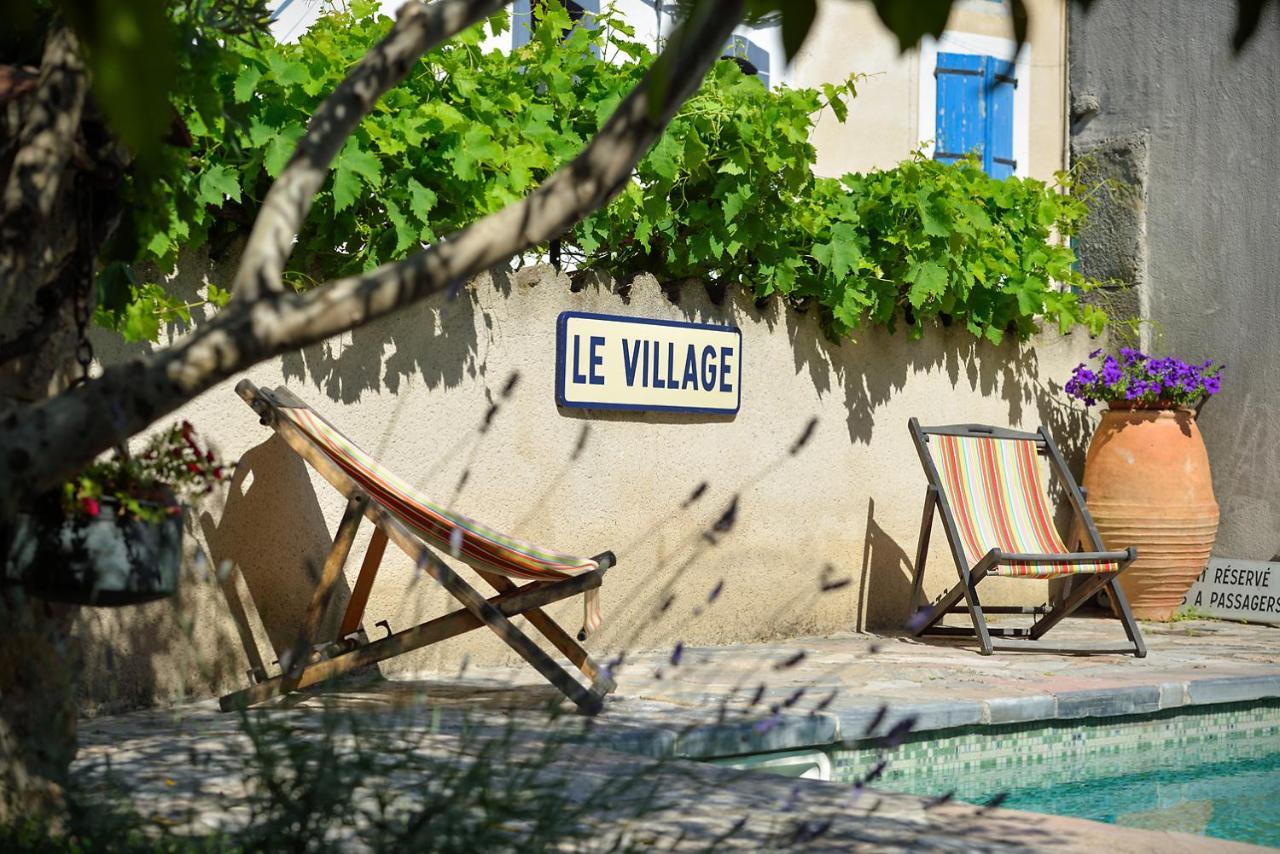 Le Village-Hotes Sainte-Valiere Exterior photo